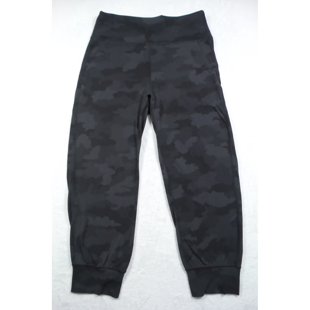 Lululemon Pants Womens Size 6 Black Camouflage Align Jogger Crop Stretch Pockets